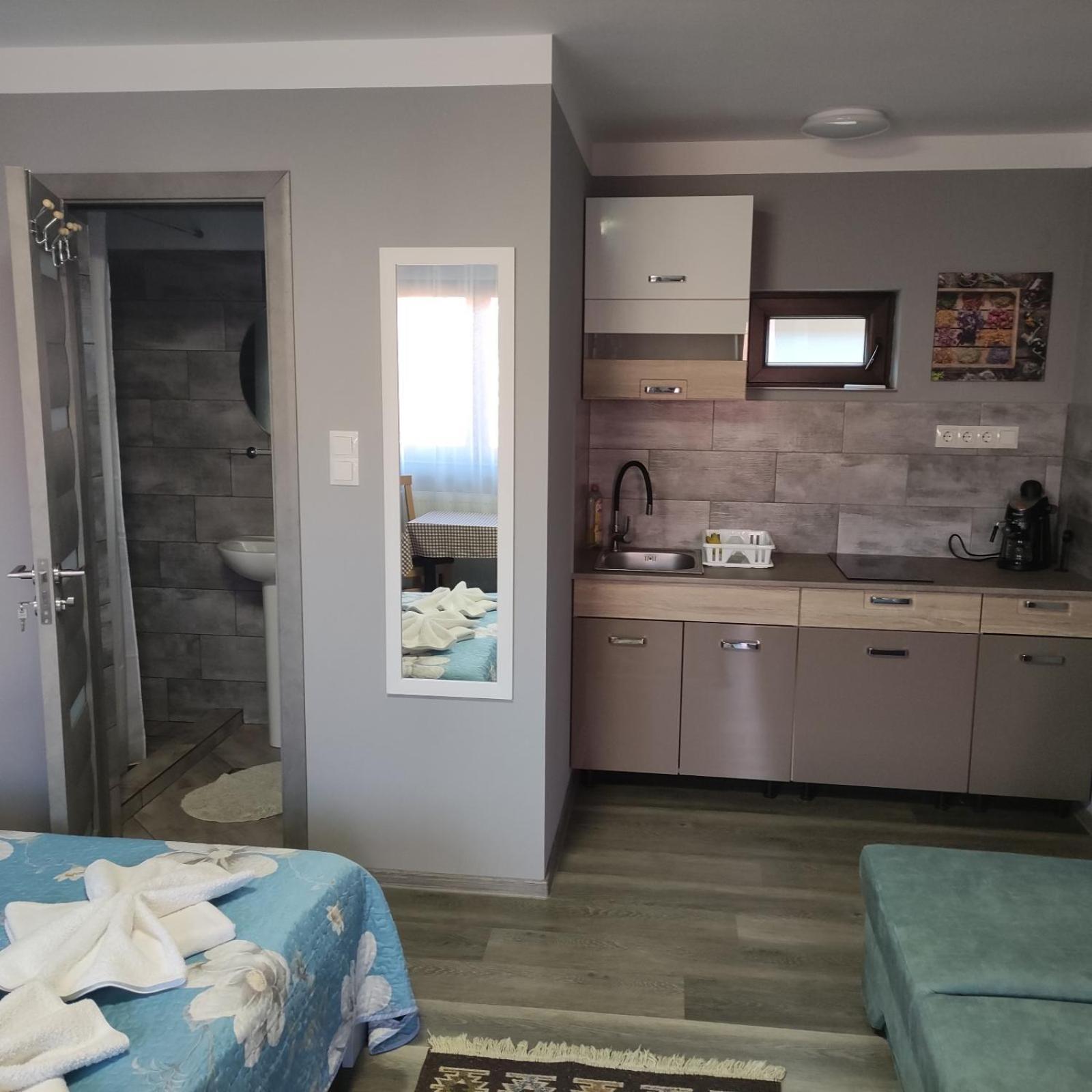Kovacs Guesthouse プライド エクステリア 写真