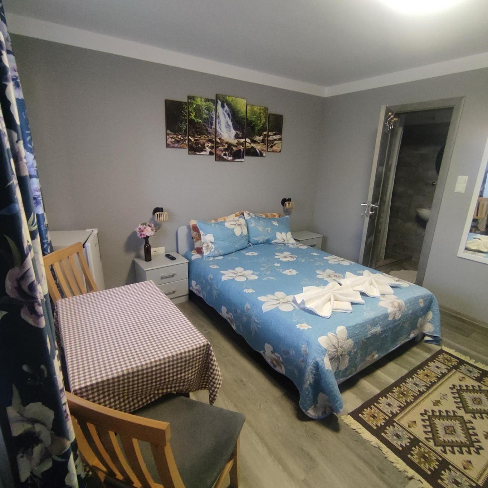 Kovacs Guesthouse プライド エクステリア 写真