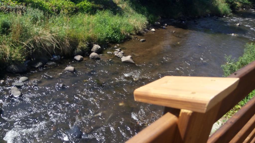 Kovacs Guesthouse プライド エクステリア 写真