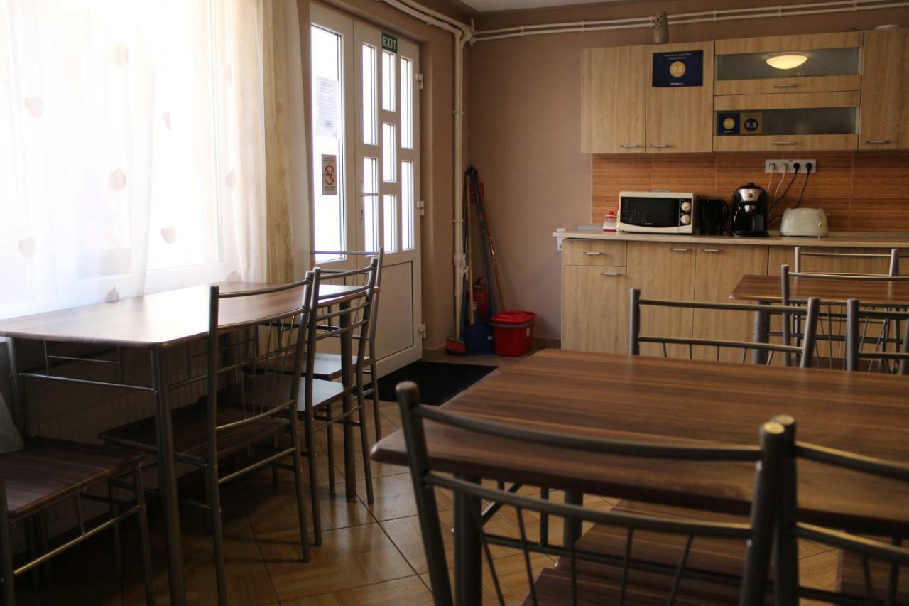 Kovacs Guesthouse プライド エクステリア 写真